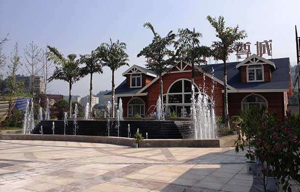 敘永半山半島尊城售樓部